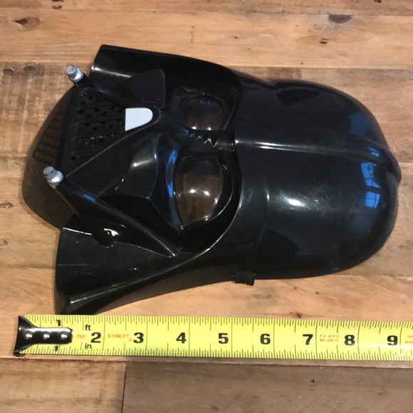 Dearth Vader Mask - Picture 8 of 9